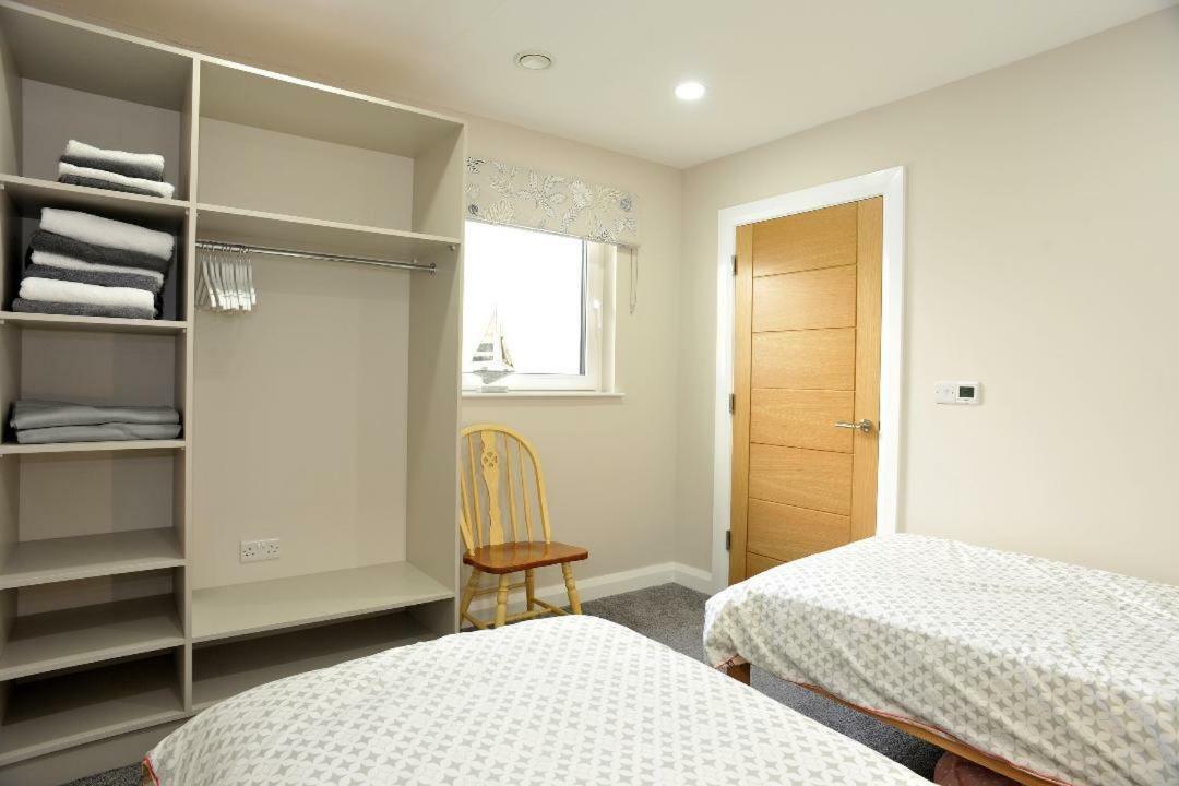 Apartment 10, South Pier, 13-14 Kerr Street, Portrush Extérieur photo