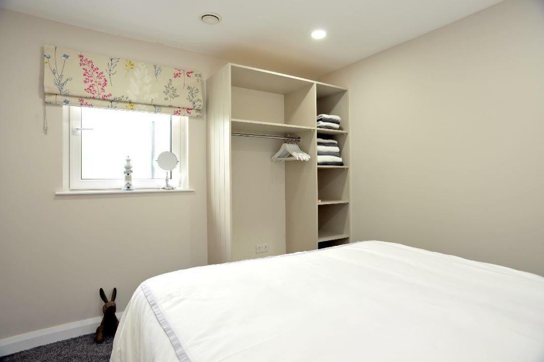 Apartment 10, South Pier, 13-14 Kerr Street, Portrush Extérieur photo
