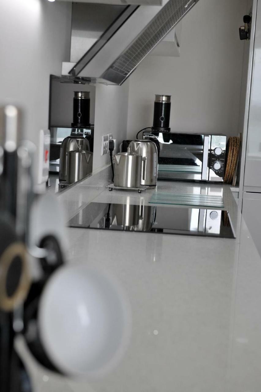 Apartment 10, South Pier, 13-14 Kerr Street, Portrush Extérieur photo
